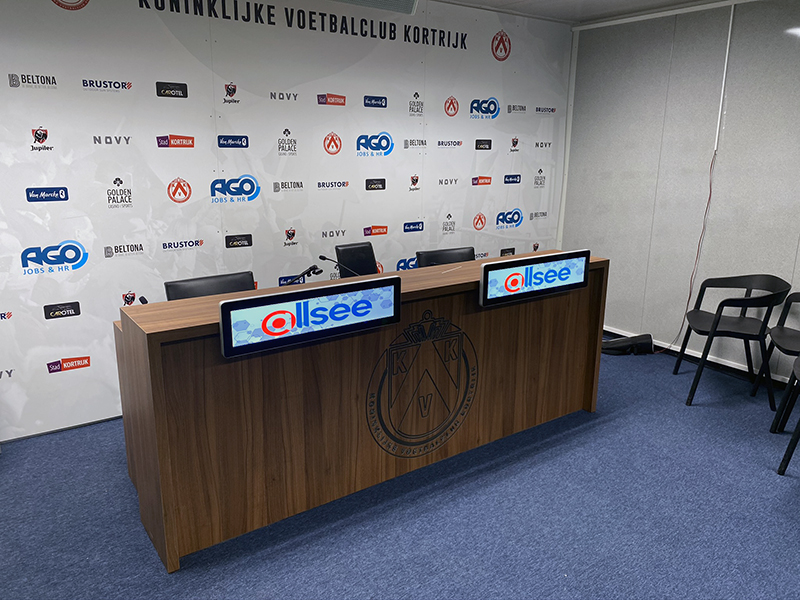 Ultra Wide Stretched Bar Displays - KVK Football Club - Belgium (2)