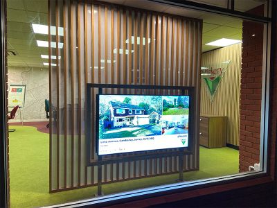 led-ultra-high-brightness-sunlight-readable-large-format-professional-commercial-grade-industrial-monitor-32